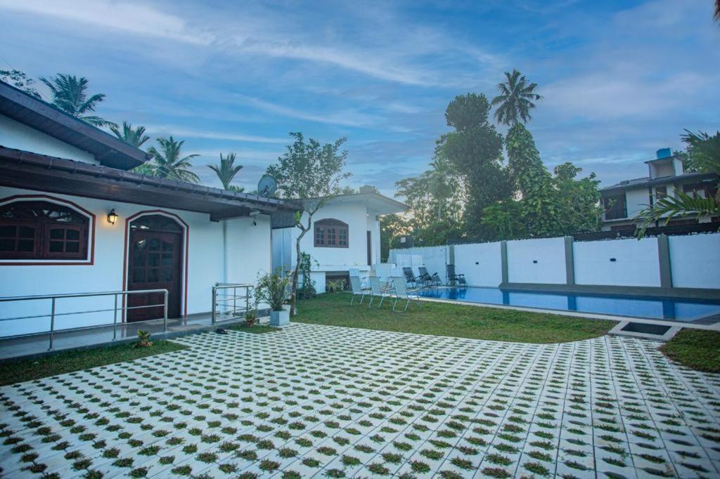 Villa 6070 Galle Buitenkant foto